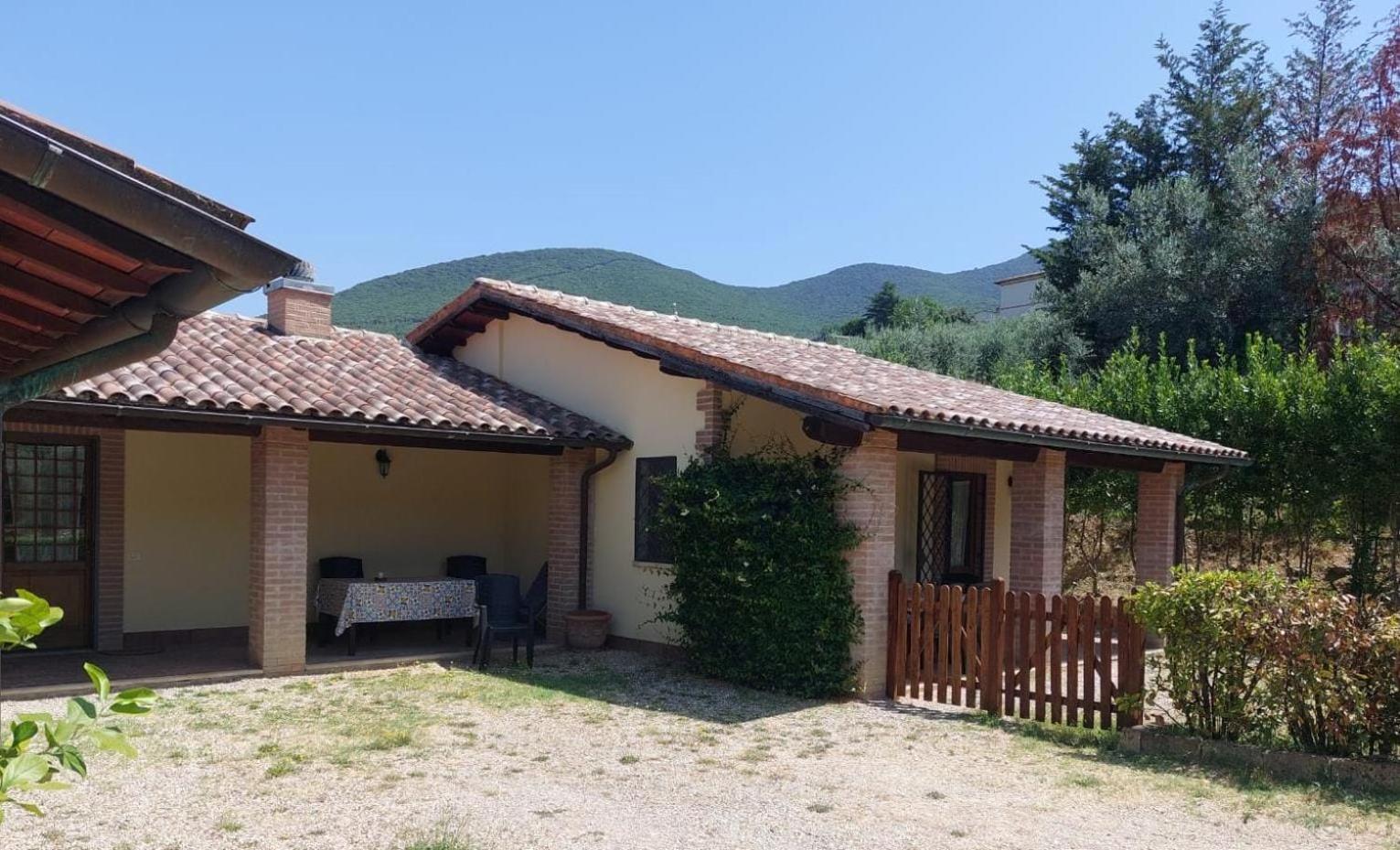 La Selvarella Montecchio  Exteriör bild